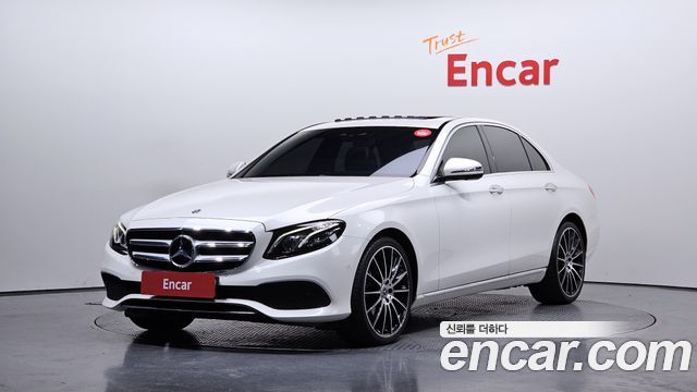 Mercedes-Benz E-Class E300 4MATIC Avnatgarde — пробег 114 280 км — фото 1 из 5