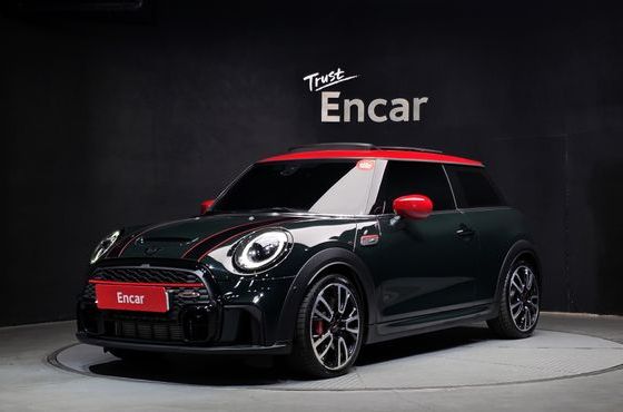 Mini Cooper JCW 3rd Generation — пробег 34 820 км — фото 1 из 5