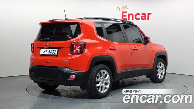 Jeep Renegade 2.4 Longitude High — пробег 60 840 км — фото 2 из 5