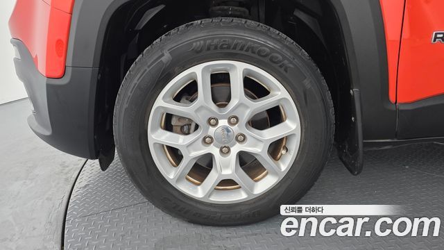 Jeep Renegade 2.4 Longitude High — пробег 60 840 км — фото 5 из 5