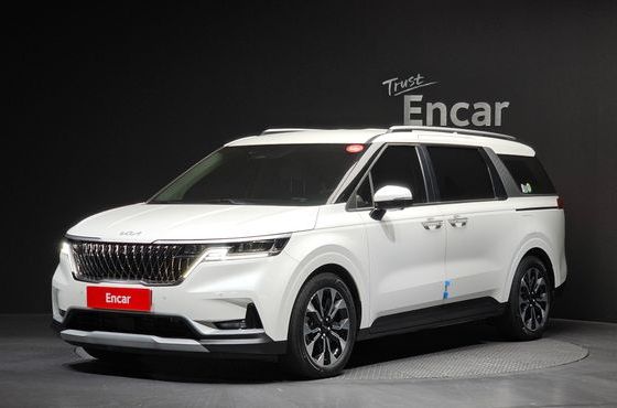 Kia Carnival 9-Seater Prestige — пробег 31 263 км — фото 1 из 5