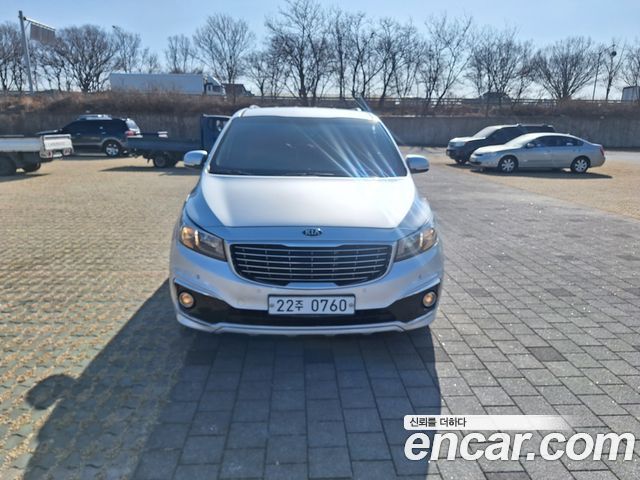 Kia Carnival из Кореи Encar