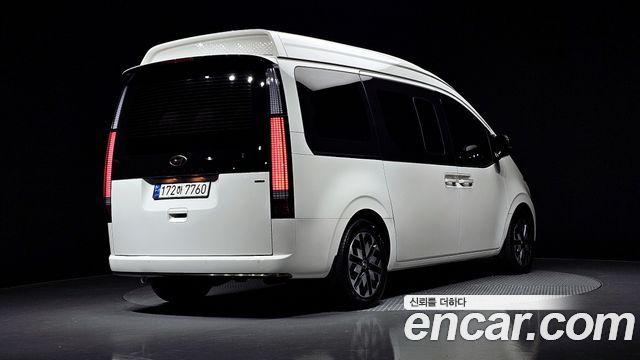 Hyundai Staria из Кореи Encar