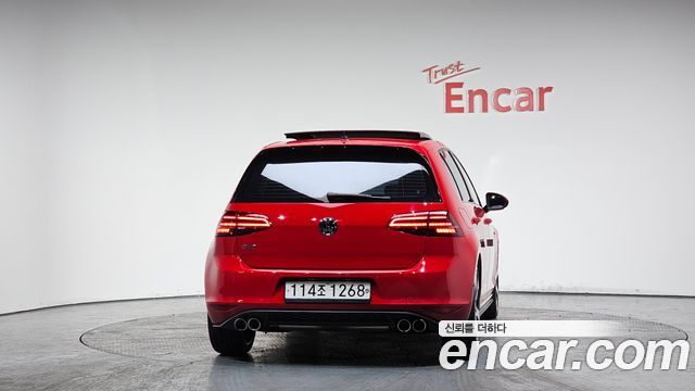 Volkswagen Golf 2.0 GTI — пробег 96 609 км — фото 4 из 5
