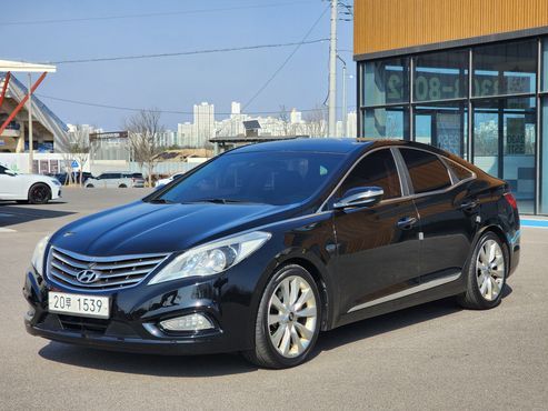 Hyundai Grandeur HG330 Celebrity — пробег 177 875 км — фото 2 из 5