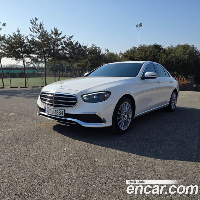 Mercedes-Benz E-Class E220d 4MATIC Exclusive — пробег 127 000 км — фото 3 из 5
