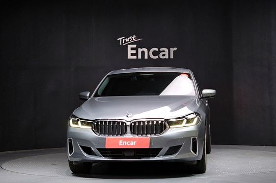 BMW Gran Turismo 630i xDrive Luxury — пробег 6 098 км — фото 3 из 5