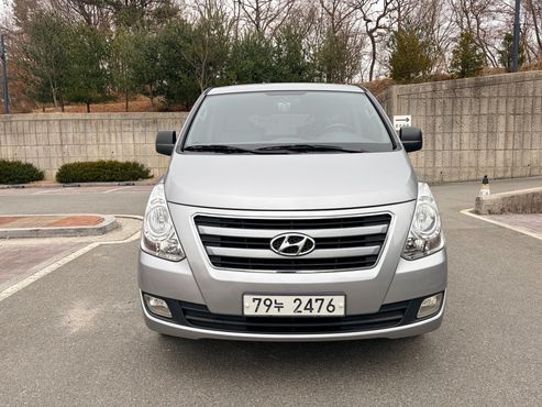 Hyundai Starex 4WD 12-Seater Wagon Smart — пробег 179 777 км — фото 3 из 5