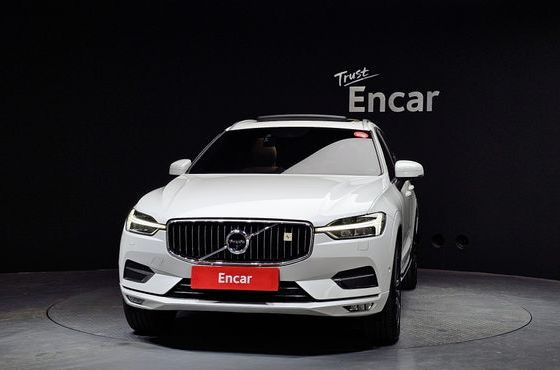 Volvo XC60 T6 Inscription — пробег 48 587 км — фото 3 из 5