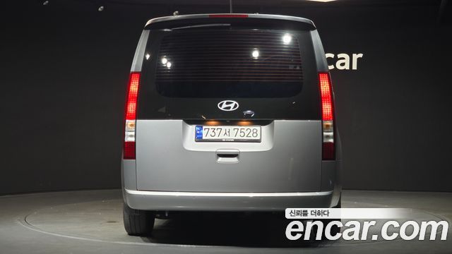 Hyundai Staria из Кореи Encar
