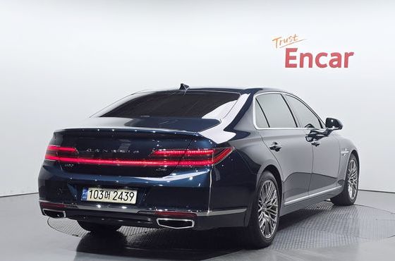 Genesis G90 3.8 AWD Premium Luxury — пробег 132 831 км — фото 2 из 5