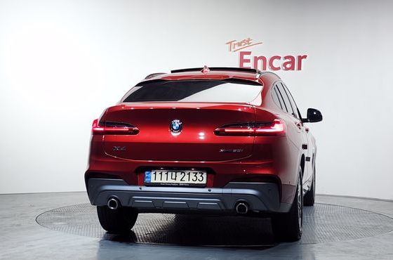 BMW X4 xDrive20i M Sport X — пробег 25 531 км — фото 4 из 5