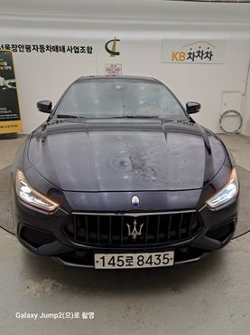 Maserati Ghibli 2.0 Gransport 3rd — пробег 20 100 км — фото 3 из 5