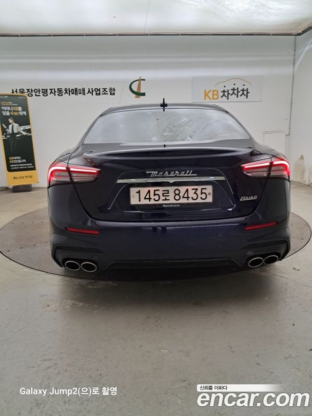 Maserati Ghibli из Кореи Encar