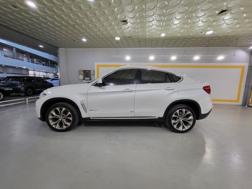 BMW X6 xDrive 30d — пробег 215 467 км — фото 5 из 5