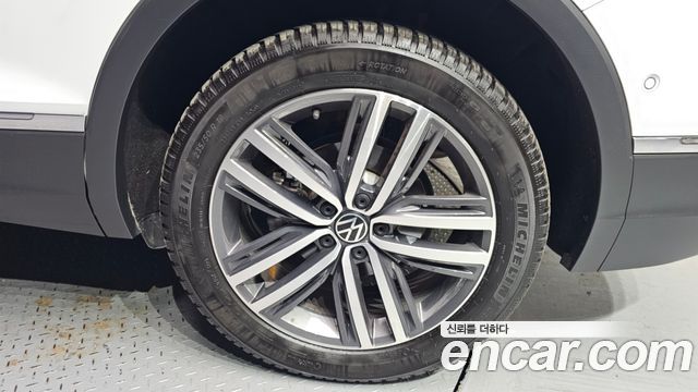 Volkswagen Tiguan из Кореи Encar