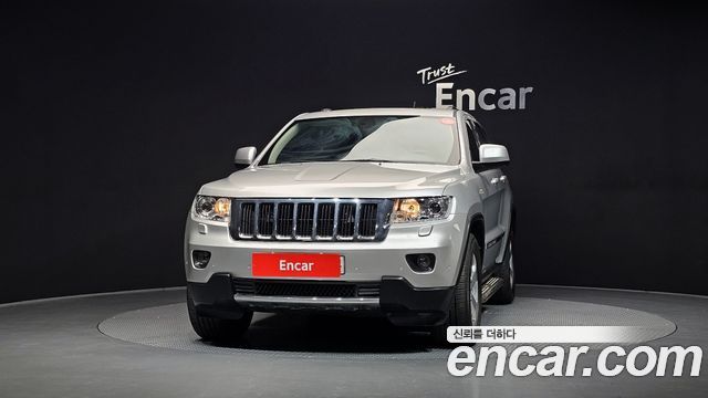 Jeep Cherokee 3.0 Diesel Laredo WK2 — пробег 157 781 км — фото 3 из 5