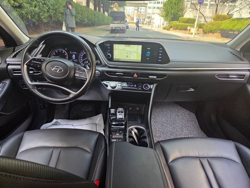 Hyundai Sonata 2.0 Premium — пробег 72 000 км — фото 5 из 5
