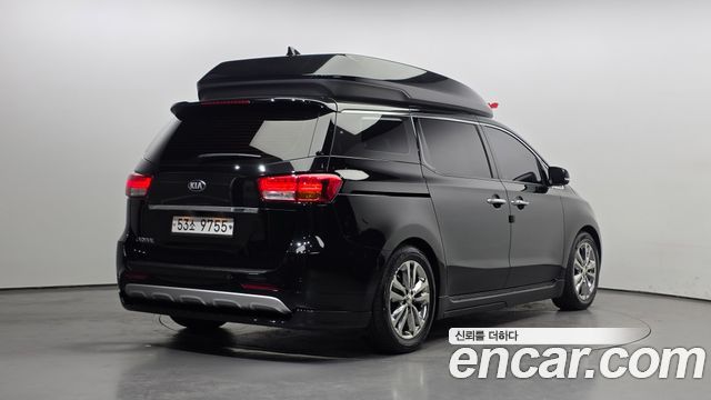 Kia Carnival из Кореи Encar