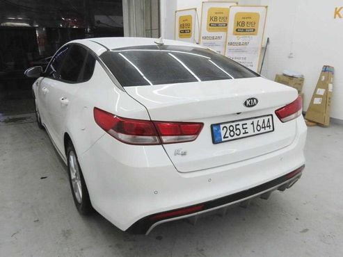 Kia K5 LPI MX Luxury — пробег 156 000 км — фото 4 из 5