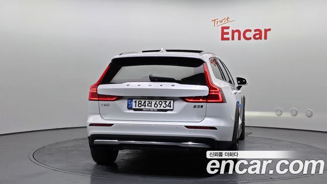 Volvo V60 из Кореи Encar