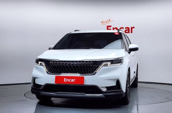 Kia Carnival 9-Seater Noblesse — пробег 65 631 км — фото 3 из 5