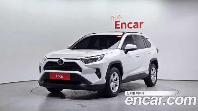 Toyota RAV4 2.5 2WD — пробег 84 768 км — фото 1 из 5