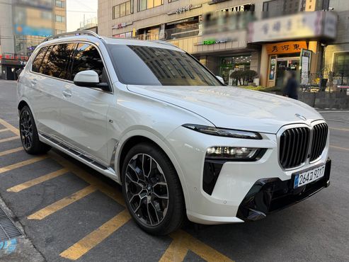 BMW X7 xDrive 40i M Sport 6STR — пробег 1 380 км — фото 2 из 5