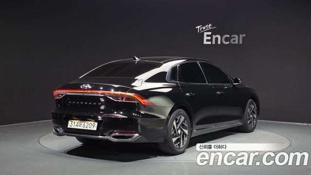 Hyundai Grandeur из Кореи Encar