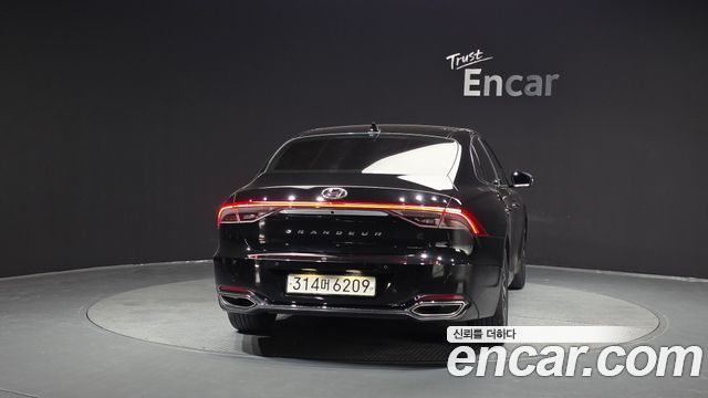 Hyundai Grandeur из Кореи Encar