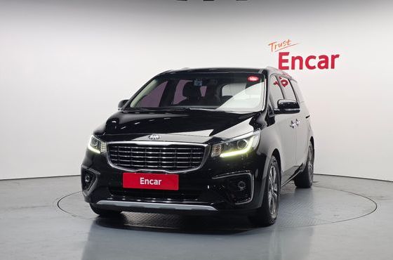 Kia Carnival 9-Seater Luxury — пробег 80 186 км — фото 3 из 5