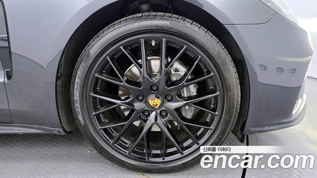 Porsche Panamera 2.9 AWD — пробег 85 865 км — фото 5 из 5