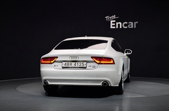 Audi A7 45 TDI Quattro Dynamic 4G — пробег 71 179 км — фото 4 из 5