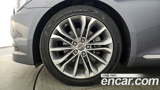 Hyundai Genesis из Кореи Encar