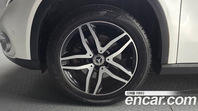 Mercedes-Benz GLA-Class из Кореи Encar