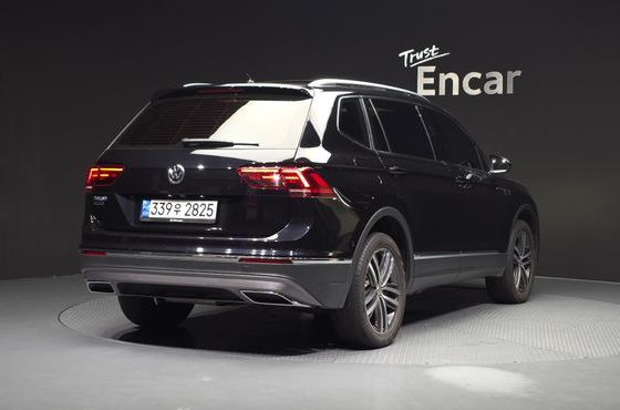 Volkswagen Tiguan 2.0 TDI Prestige — пробег 79 286 км — фото 2 из 5