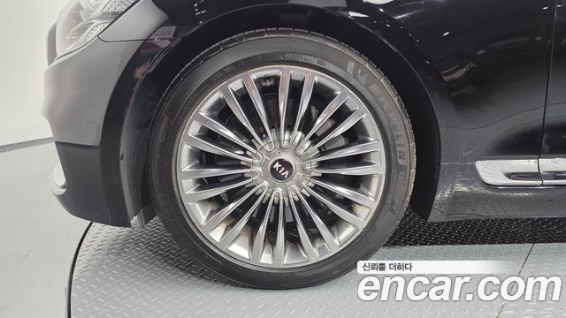 Kia K9 из Кореи Encar