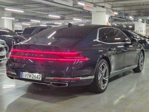 Genesis G90 Gasoline 3.5 Turbo AWD — пробег 36 000 км — фото 4 из 5