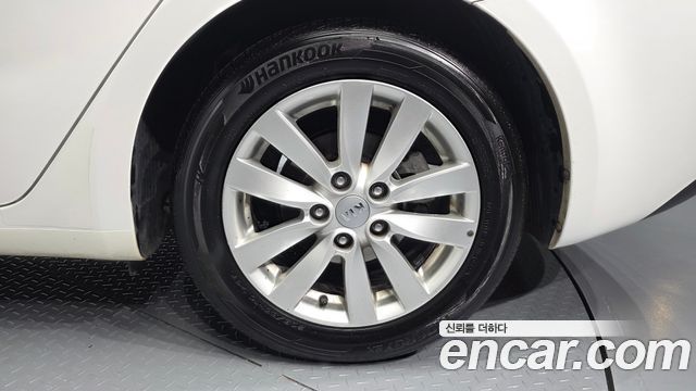 Kia K3 из Кореи Encar