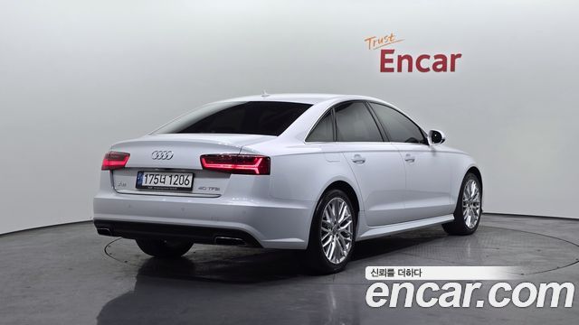 Audi A6 40 TFSI Premium C7 — пробег 109 319 км — фото 2 из 5