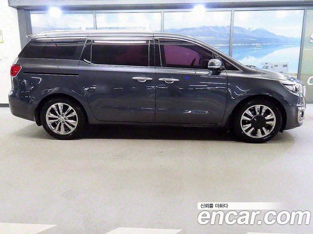 Kia Carnival из Кореи Encar
