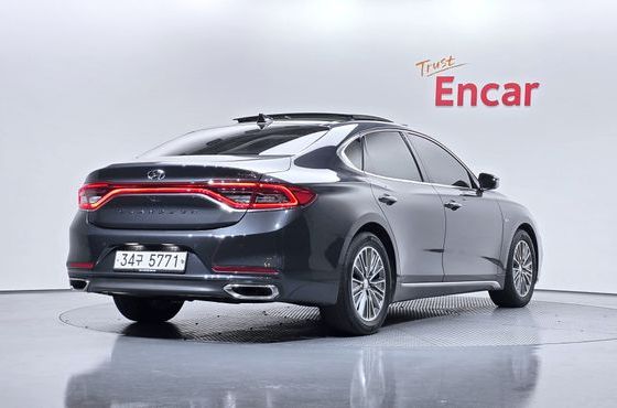 Hyundai Grandeur Exclusive Special — пробег 90 846 км — фото 2 из 5