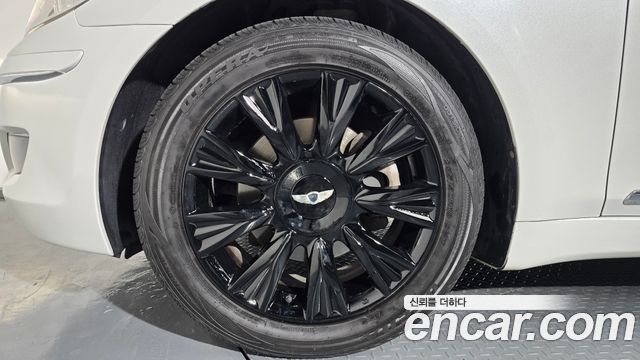 Hyundai Genesis из Кореи Encar