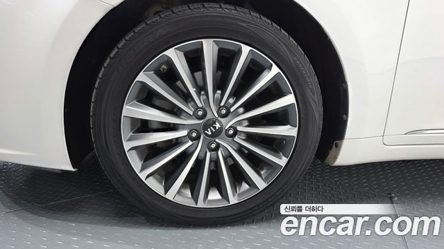 Kia K7 из Кореи Encar