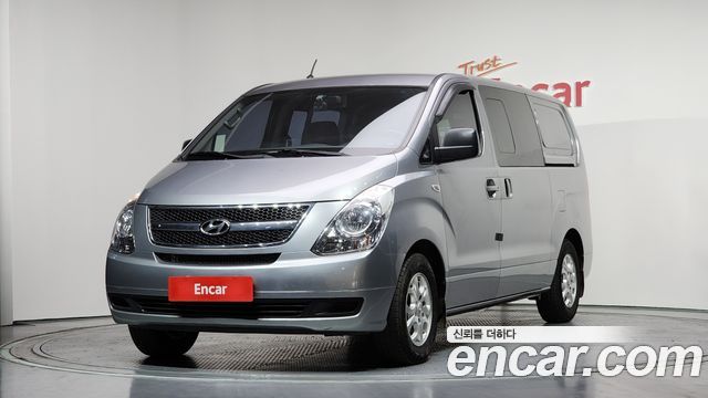 Hyundai Starex 5-Seater VAN CVX Deluxe — пробег 93 207 км — фото 1 из 5