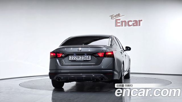 Nissan Altima из Кореи Encar