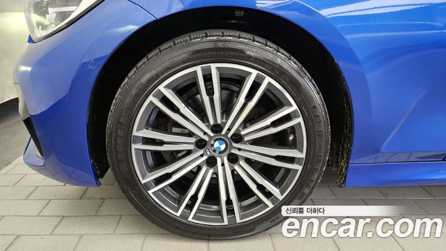 BMW 3-Series из Кореи Encar