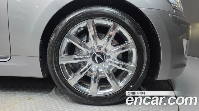 Hyundai Equus из Кореи Encar