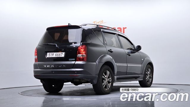 Ssangyong Rexton из Кореи Encar