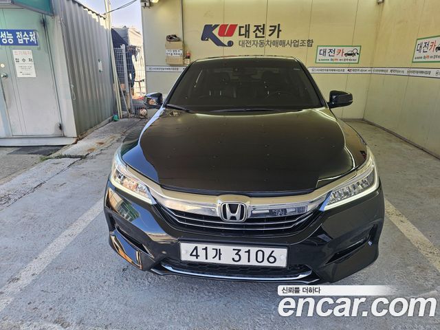 Honda Accord 2.0 Hybrid 9th — пробег 127 875 км — фото 1 из 5